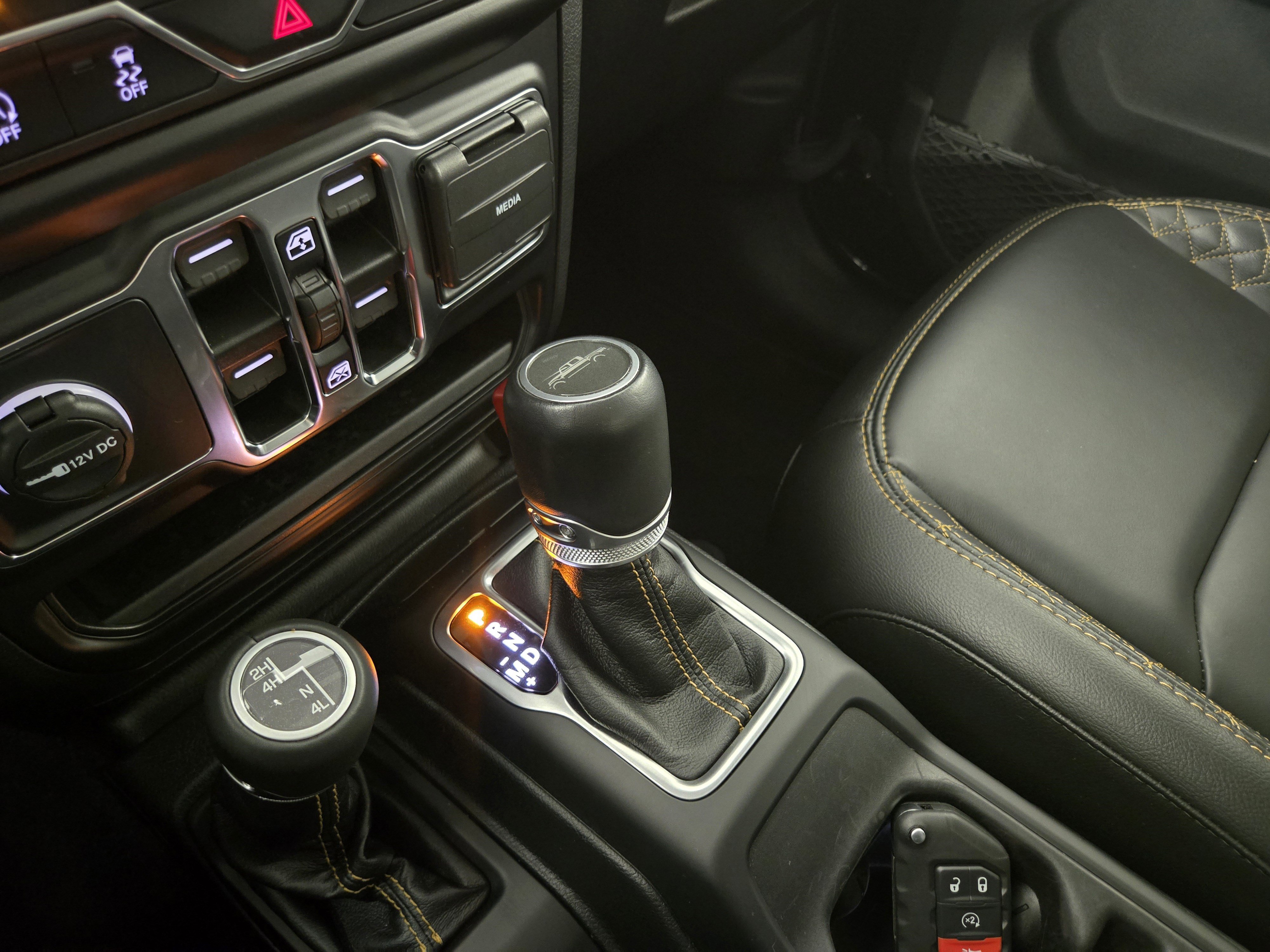 Used 2022 Jeep Gladiator Overland image 23