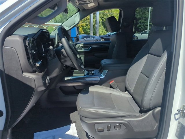 Certified 2024 Chevrolet Silverado 2500 LTZ w/ LTZ Plus Package image 19