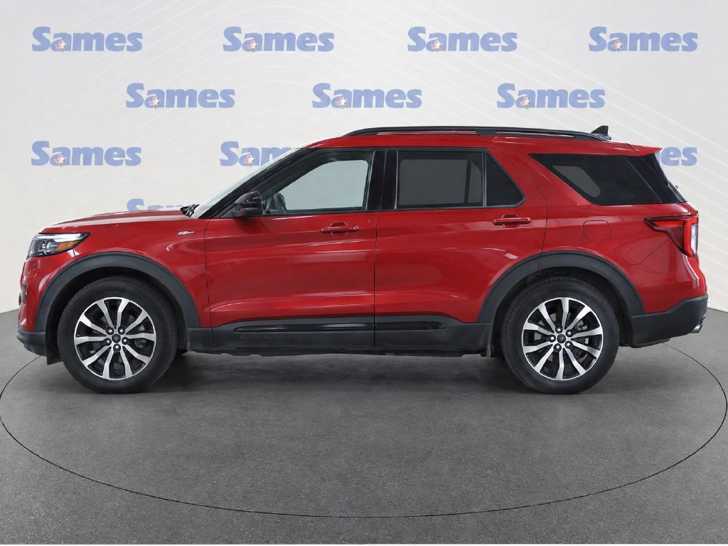 Used 2022 Ford Explorer ST-Line w/ Class IV Trailer Tow Package RWD image 7