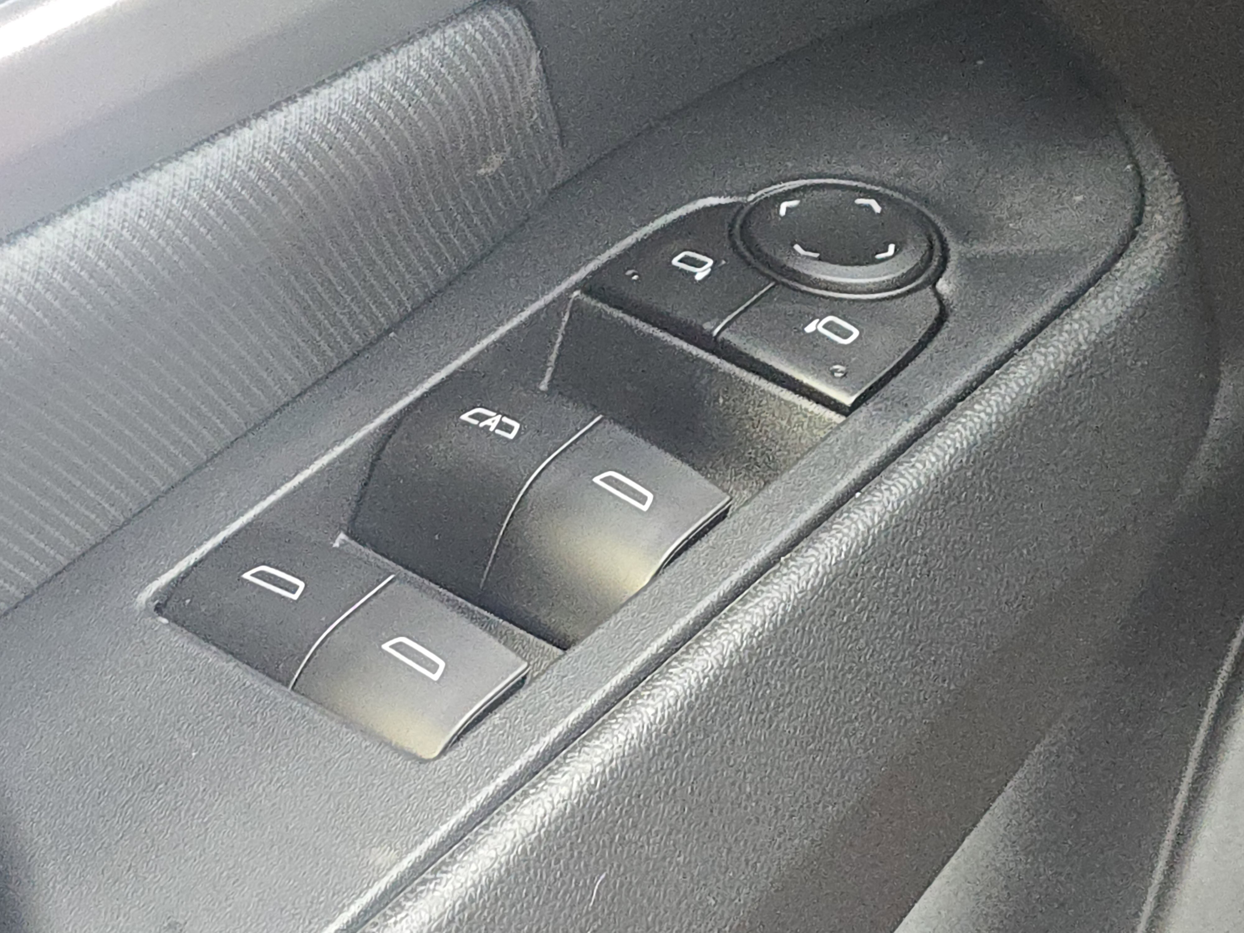 New 2026 Chevrolet Equinox EV RS image 27