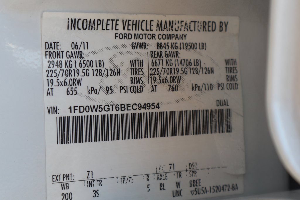 Used 2011 Ford F550 2WD Crew Cab Super Duty w/ Payload Upgrade Pkg image 51