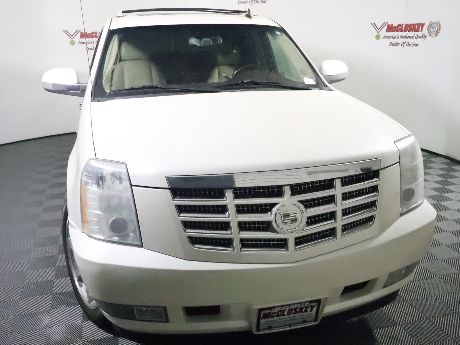 Used 2009 Cadillac Escalade EXT AWD/4WD image 17