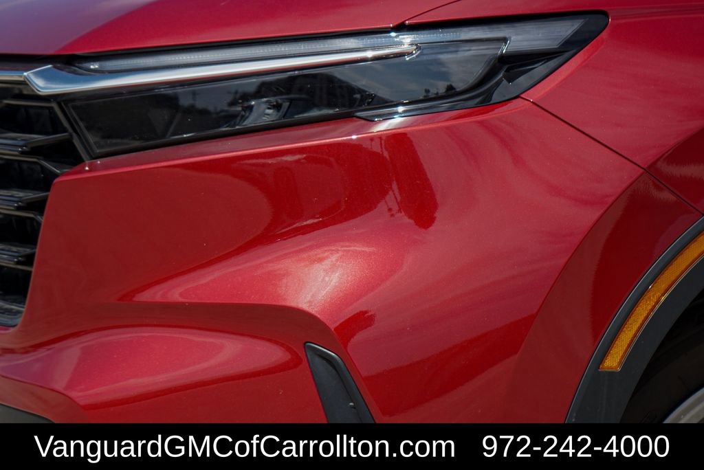 Used 2025 Honda CR-V EX image 3