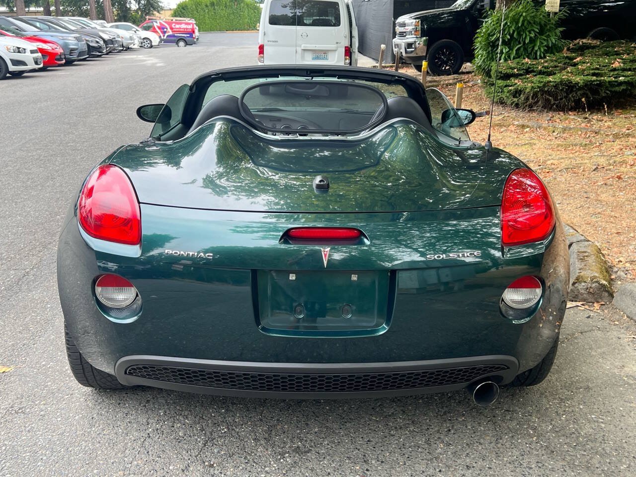 Used 2006 Pontiac Solstice Convertible w/ Premium Package RWD image 26