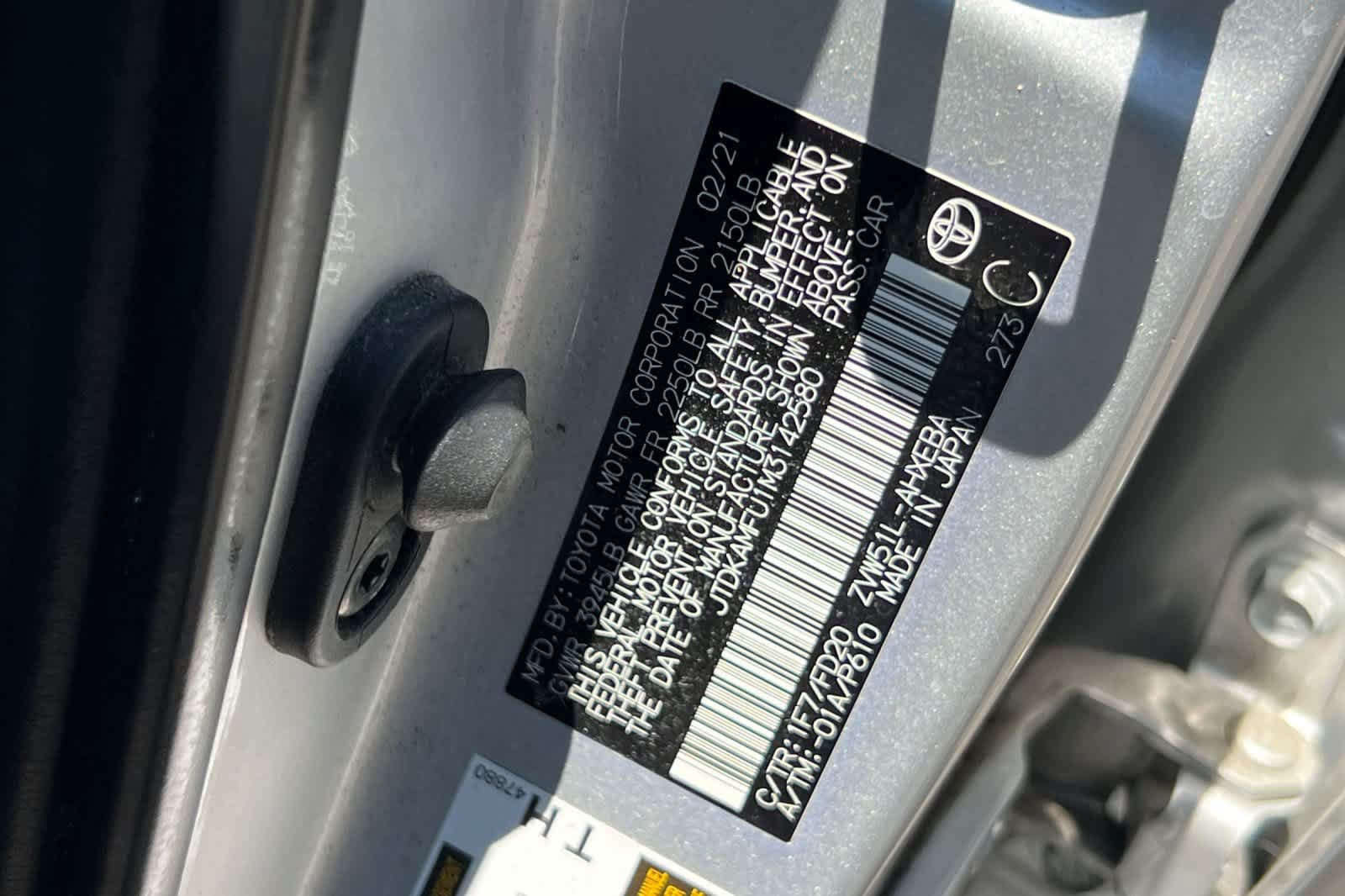 Used 2021 Toyota Prius LE FWD image 33