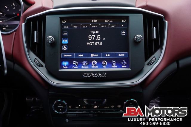 Used 2015 Maserati Ghibli RWD image 20
