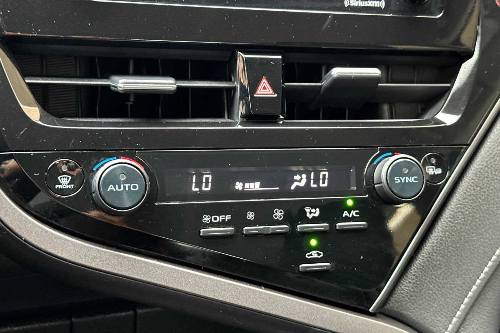 Certified 2024 Toyota Camry SE w/ Cold Weather Package FWD image 21