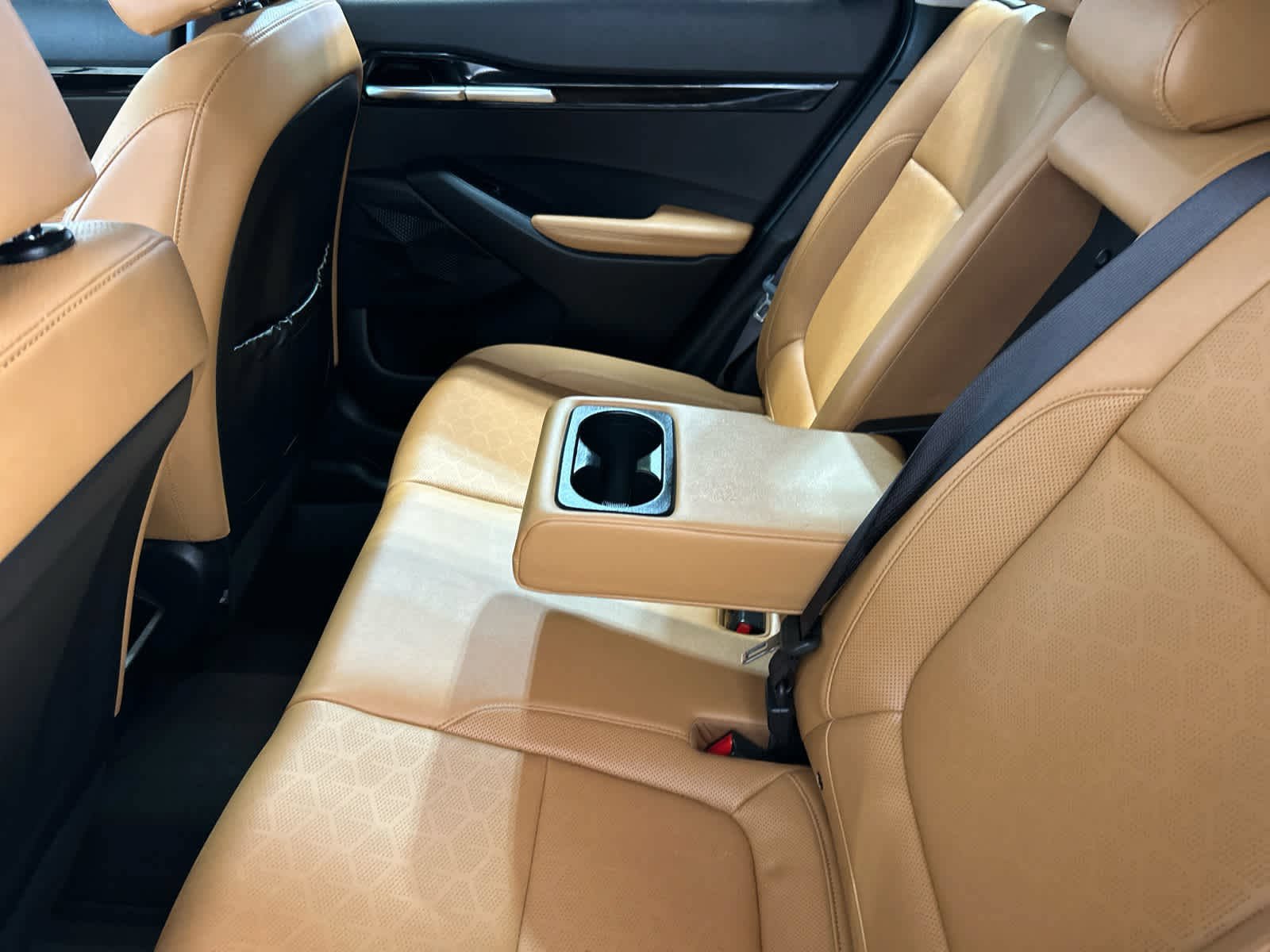 Used 2024 Kia Seltos EX AWD/4WD image 5