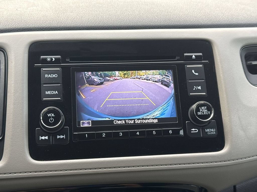 Used 2021 Honda HR-V LX image 23
