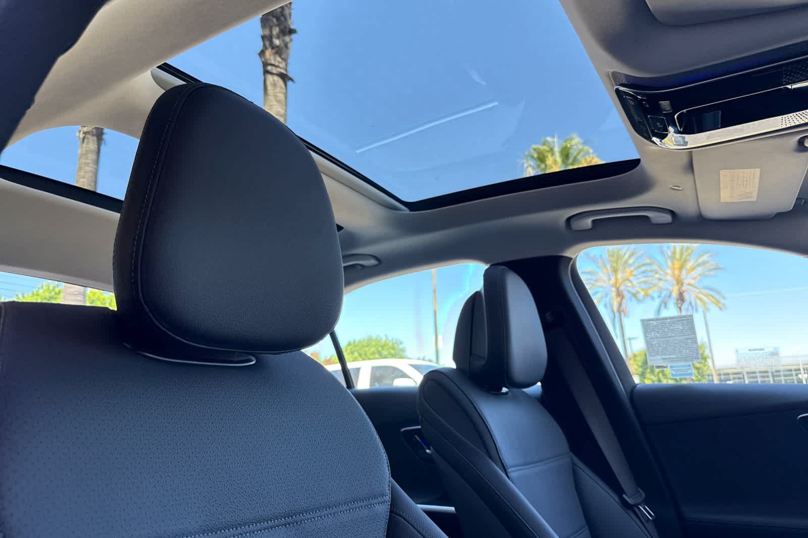 New 2026 Mercedes-Benz C 300 4MATIC Sedan image 15