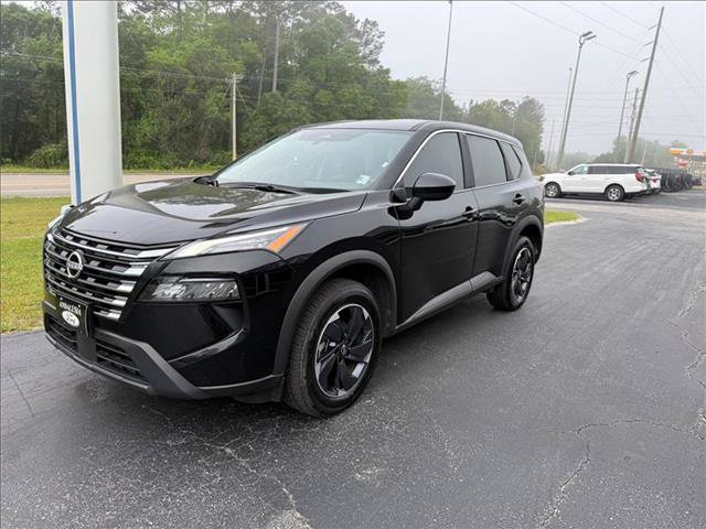 Used 2025 Nissan Rogue SV