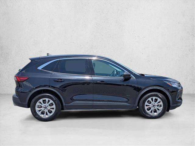 Used 2024 Ford Escape Active AWD/4WD image 4
