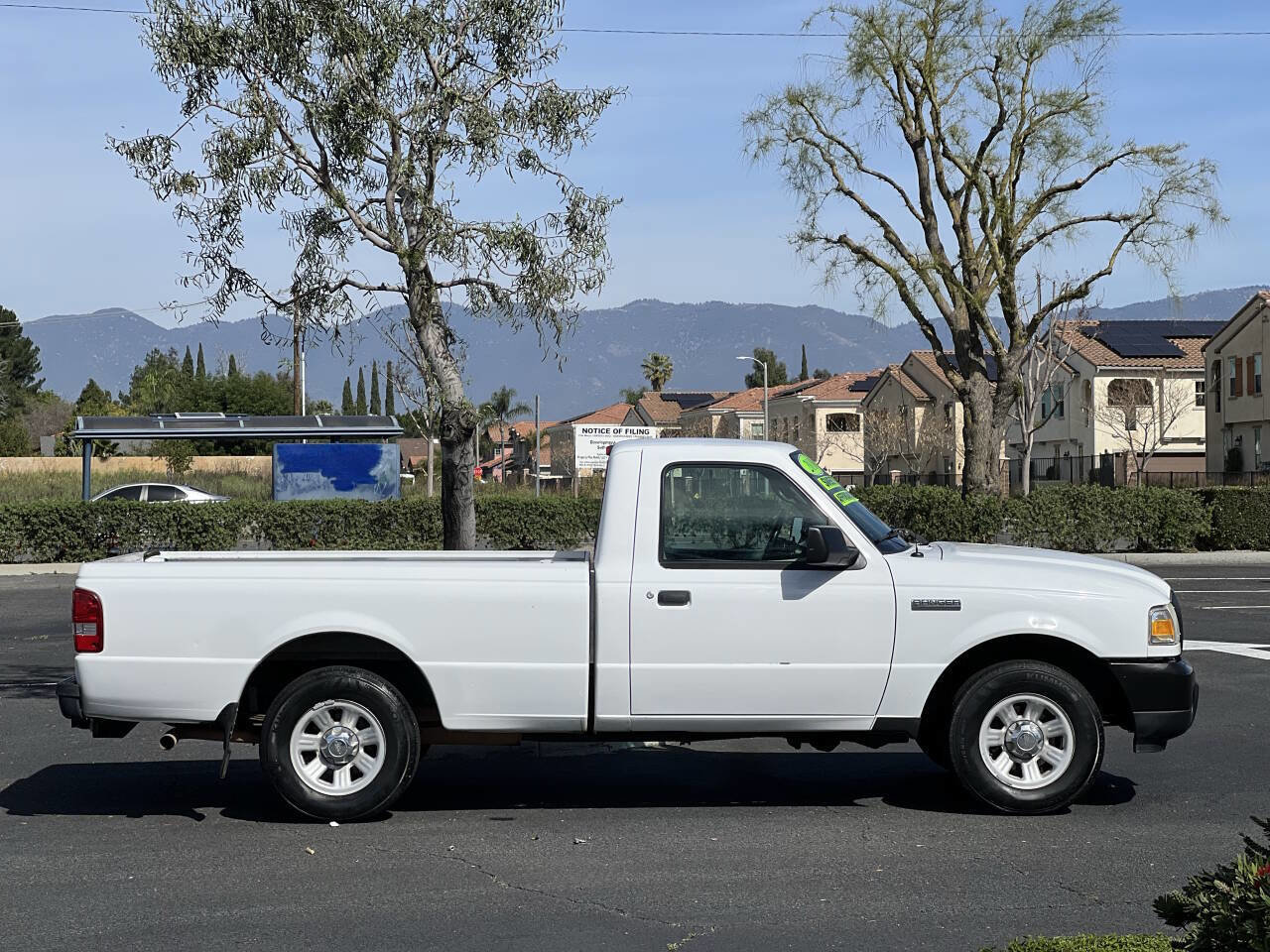 Used 2010 Ford Ranger XL image 4
