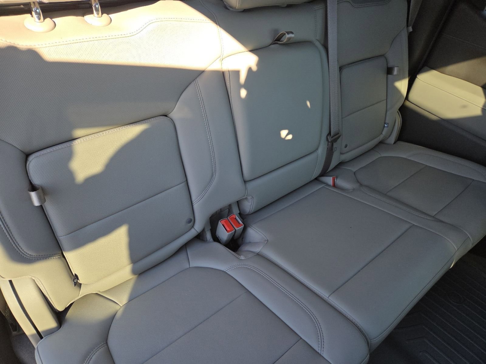 Used 2019 GMC Sierra 1500 SLT w/ SLT Premium Plus Package image 28