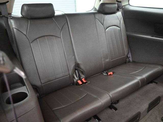 Used 2014 Buick Enclave Premium image 17