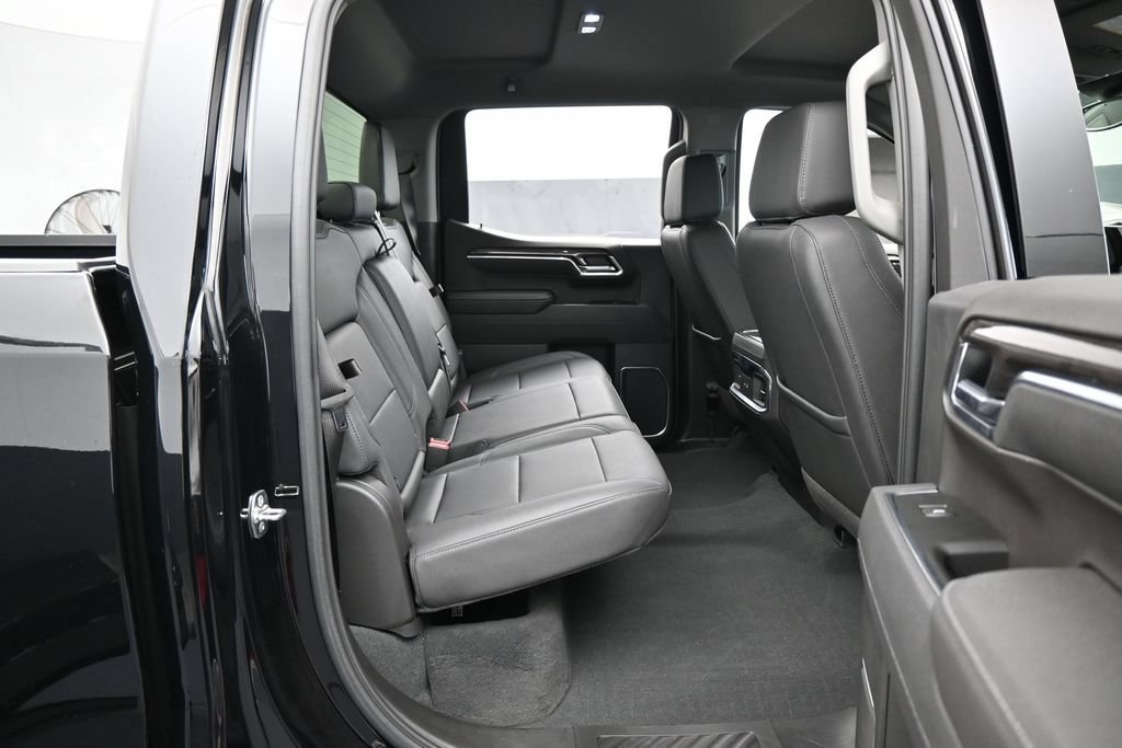 Used 2026 Chevrolet Silverado 1500 LTZ RWD image 45