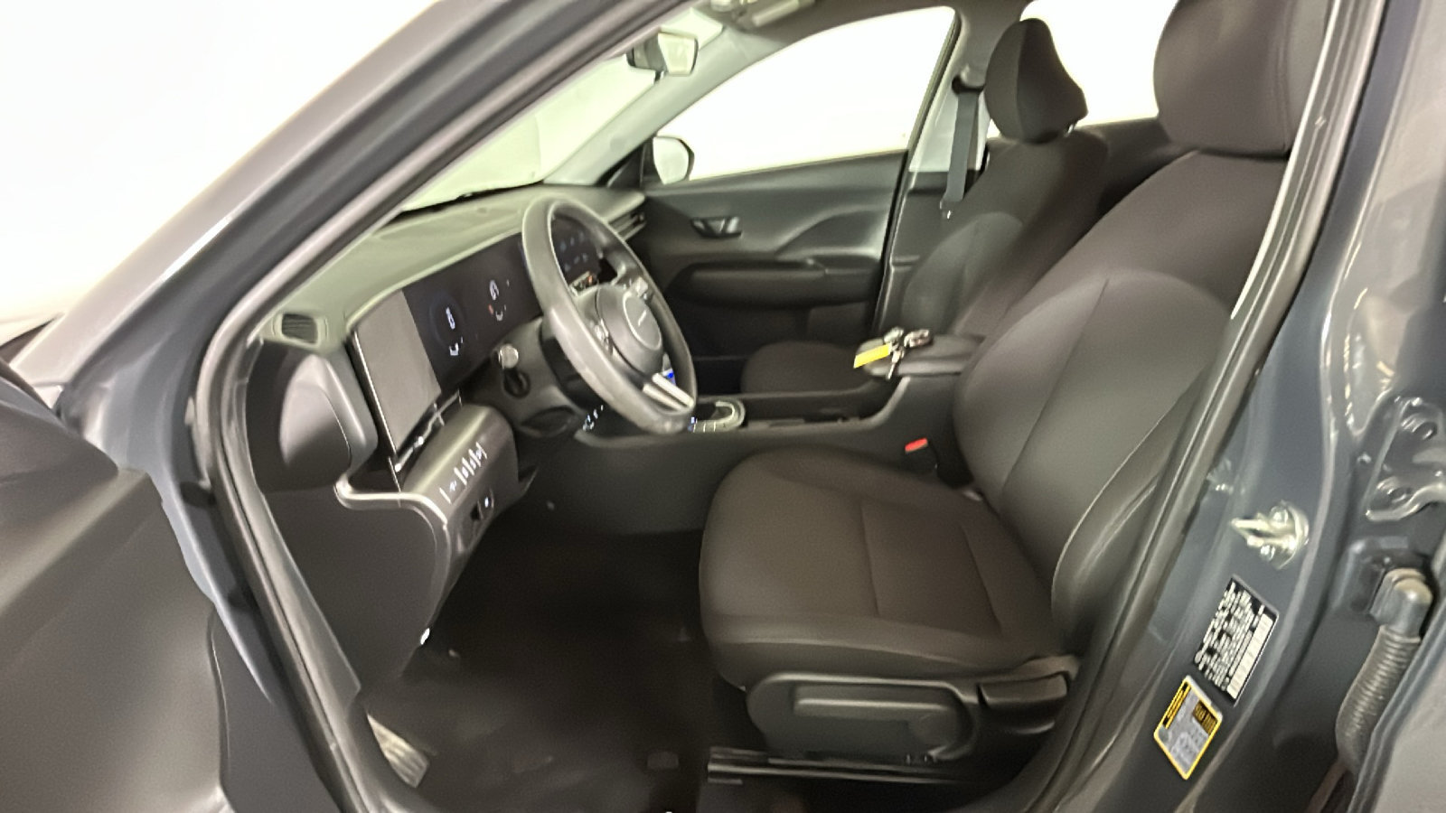 Certified 2024 Hyundai Kona SE AWD/4WD image 15