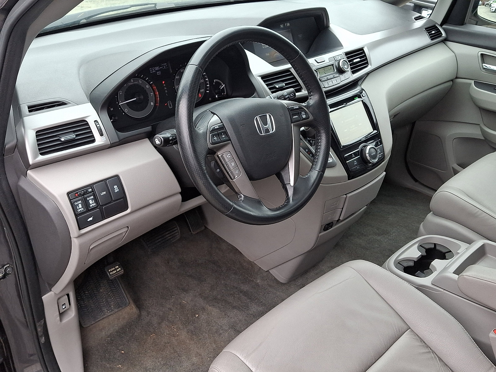 Used 2016 Honda Odyssey EX-L image 26