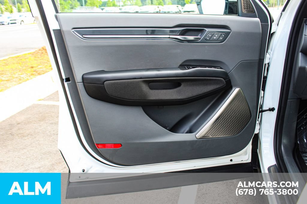 Used 2024 Kia EV9 GT-Line AWD/4WD image 40