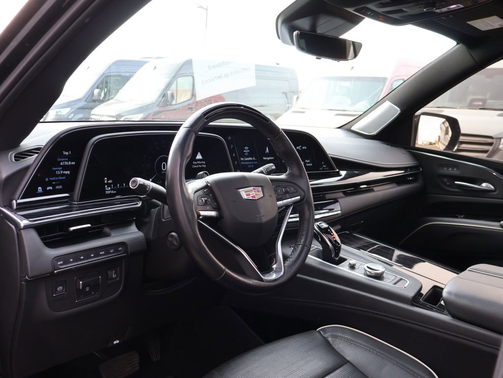 Used 2021 Cadillac Escalade Sport w/ Driver Assist Tech Package image 16