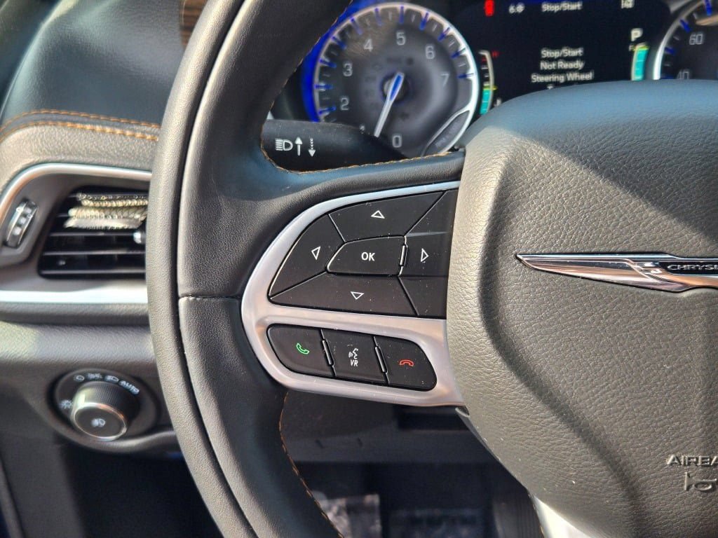 Used 2022 Chrysler Pacifica Pinnacle AWD/4WD image 38