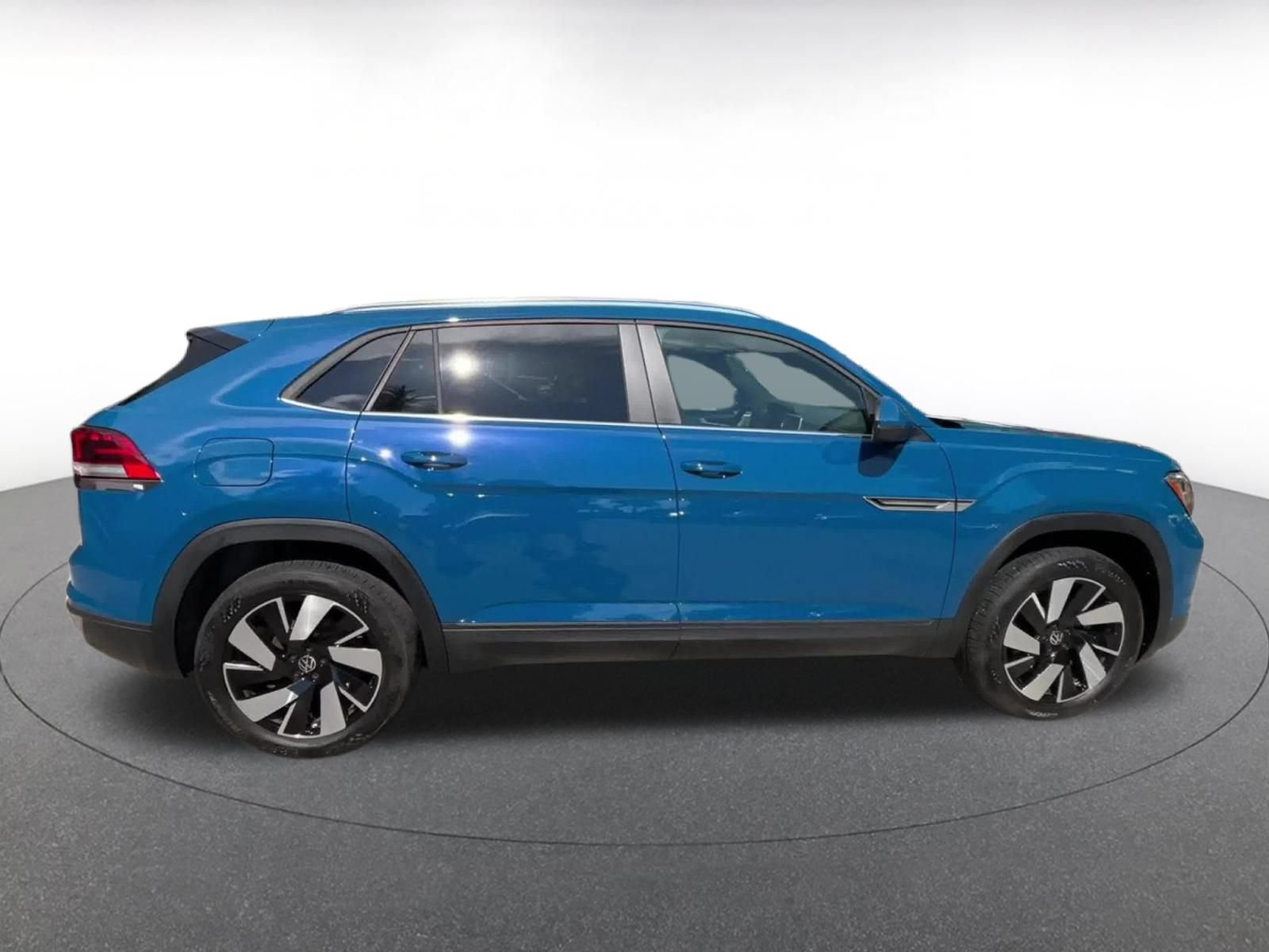Used 2026 Volkswagen Atlas Cross Sport SE FWD image 15