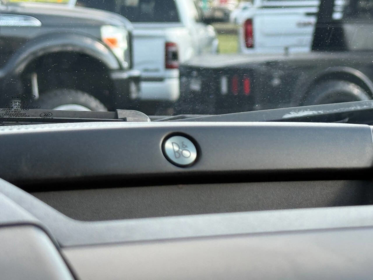 Used 2018 Ford F150 Raptor w/ Equipment Group 802A Luxury image 30