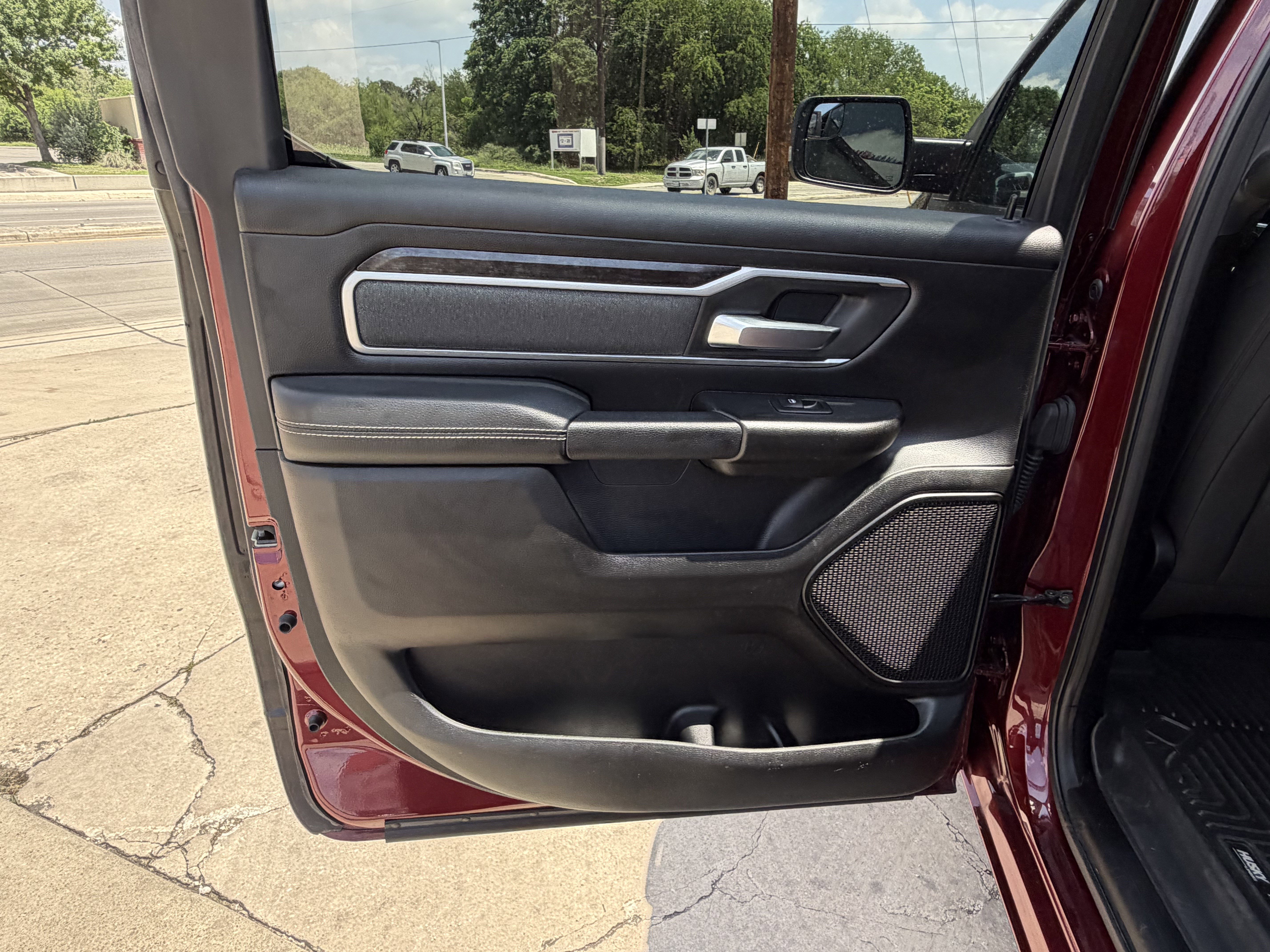 Used 2022 RAM 1500 Lone Star AWD/4WD image 14