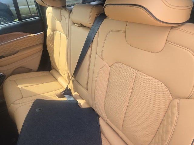 New 2027 Jeep Grand Cherokee Summit w/ Obsidian Package AWD/4WD image 20