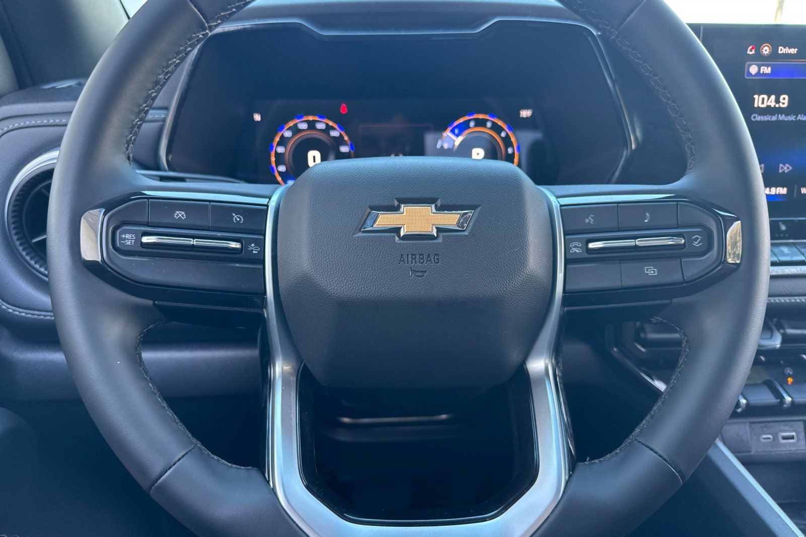 Used 2026 Chevrolet Colorado LT RWD image 33