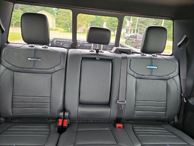 New 2026 Ford F250 Platinum w/ Tremor Off-Road Package AWD/4WD image 68