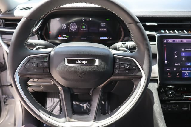 Used 2024 Jeep Grand Cherokee Limited 4xe AWD/4WD image 33