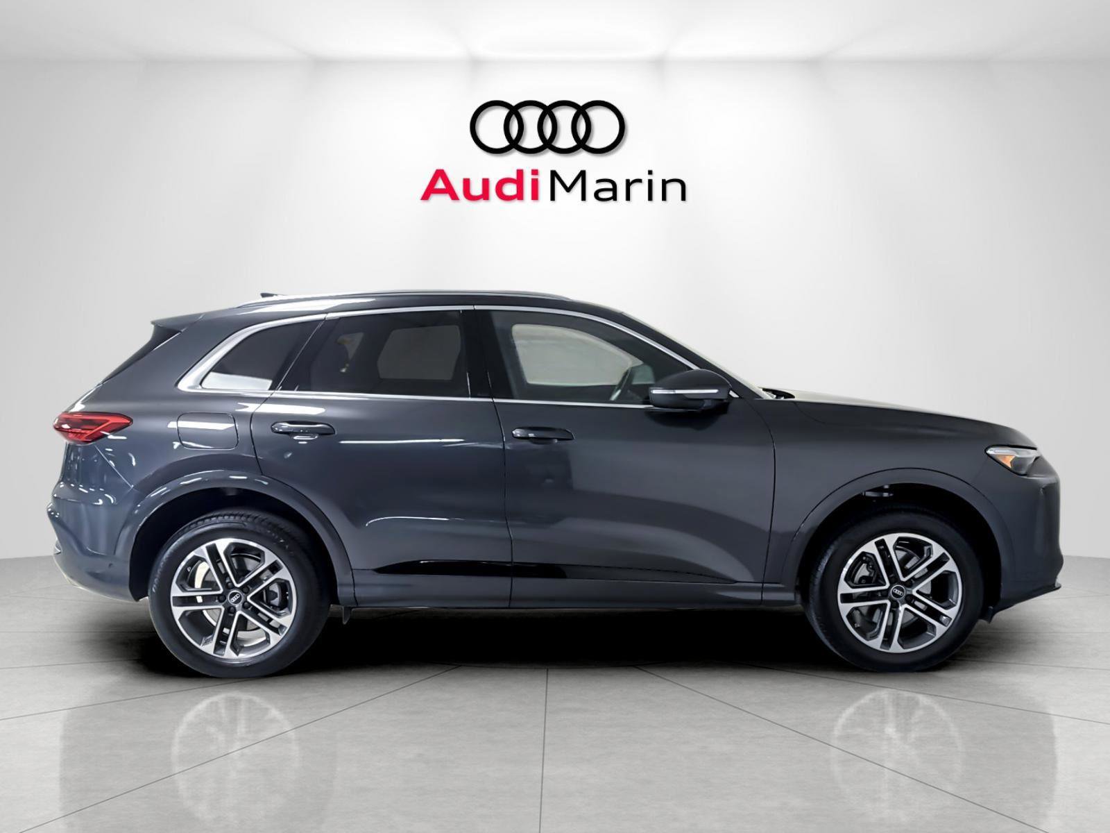 Certified 2025 Audi Q5 Premium Plus w/ Premium Plus image 6