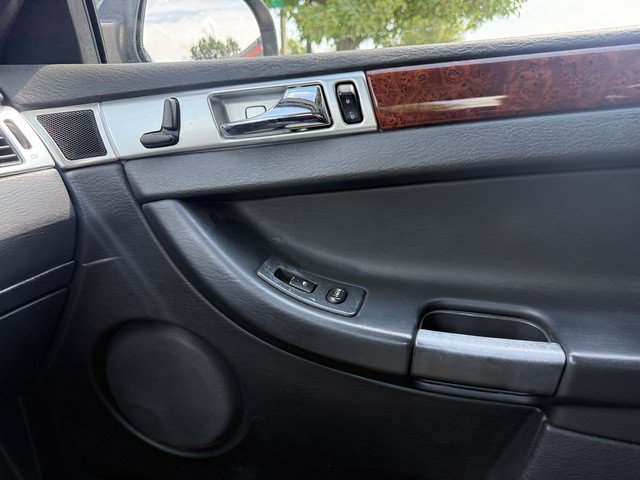 Used 2006 Chrysler Pacifica Touring FWD image 30
