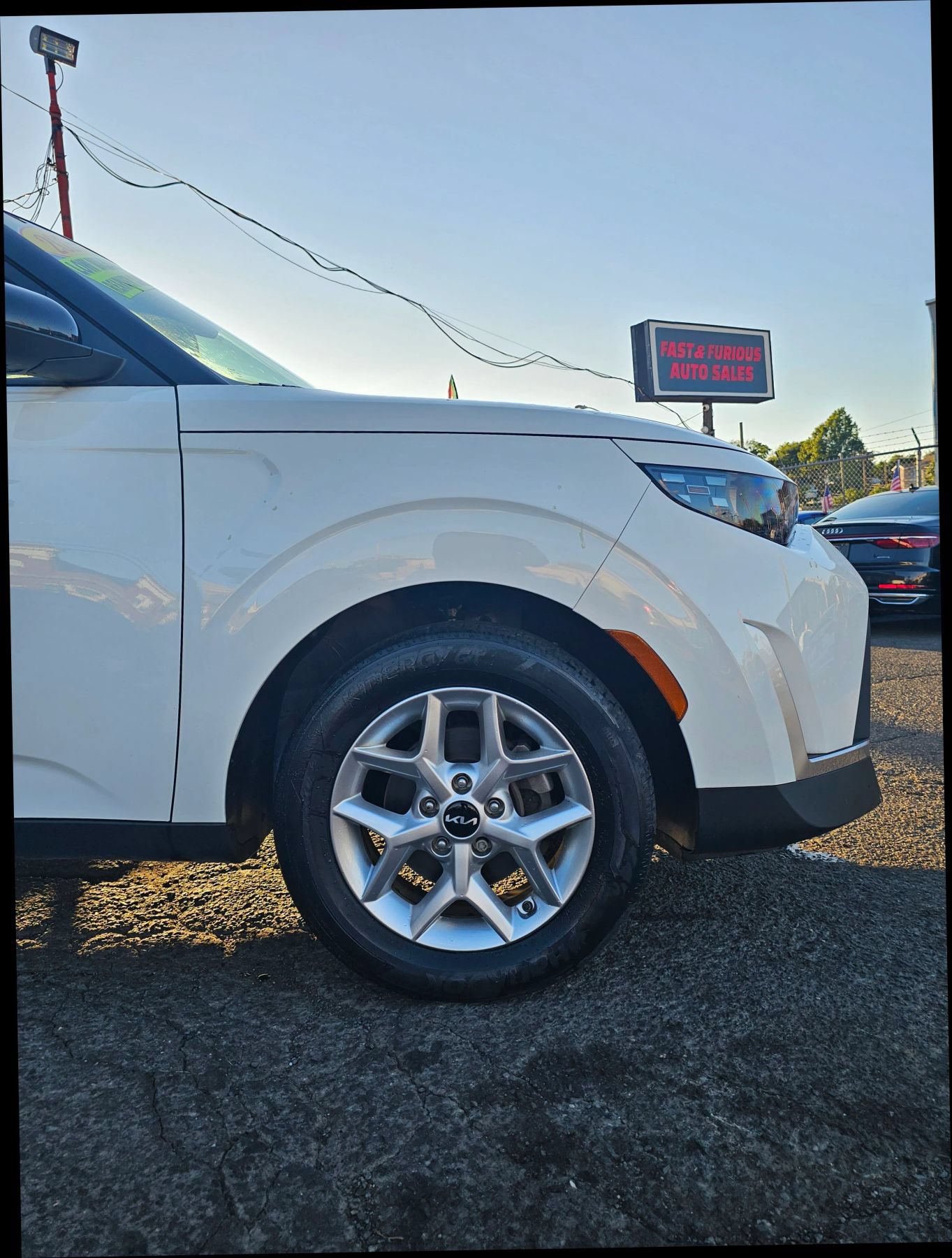 Used 2023 Kia Soul S FWD image 6