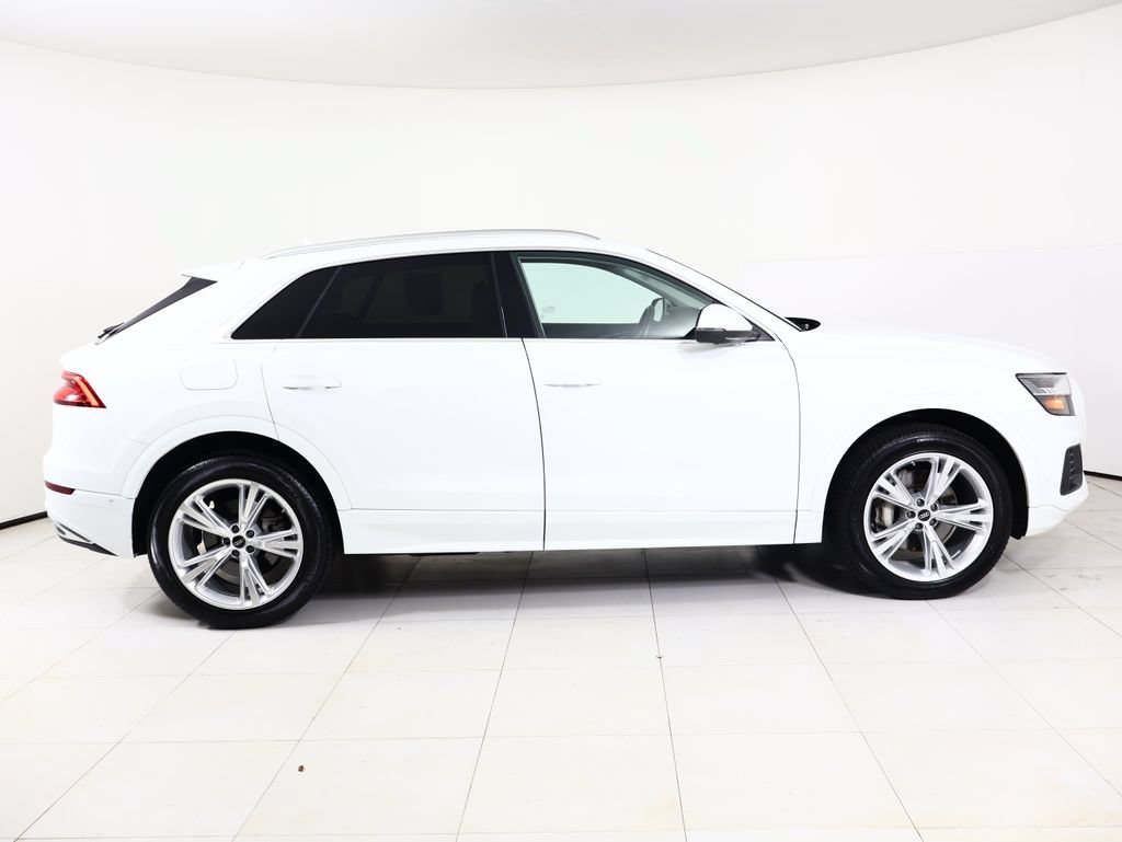 Certified 2023 Audi Q8 Premium Plus w/ Premium Plus Package AWD/4WD image 18