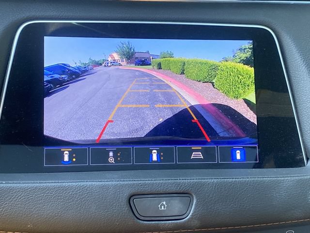 Used 2022 Cadillac XT4 Sport w/ Enhanced Visibility Package AWD/4WD image 19