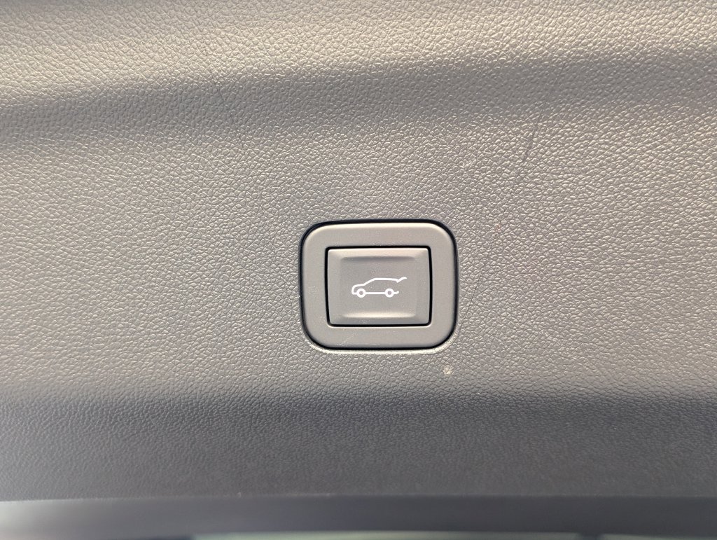 New 2026 Chevrolet Tahoe High Country RWD image 37
