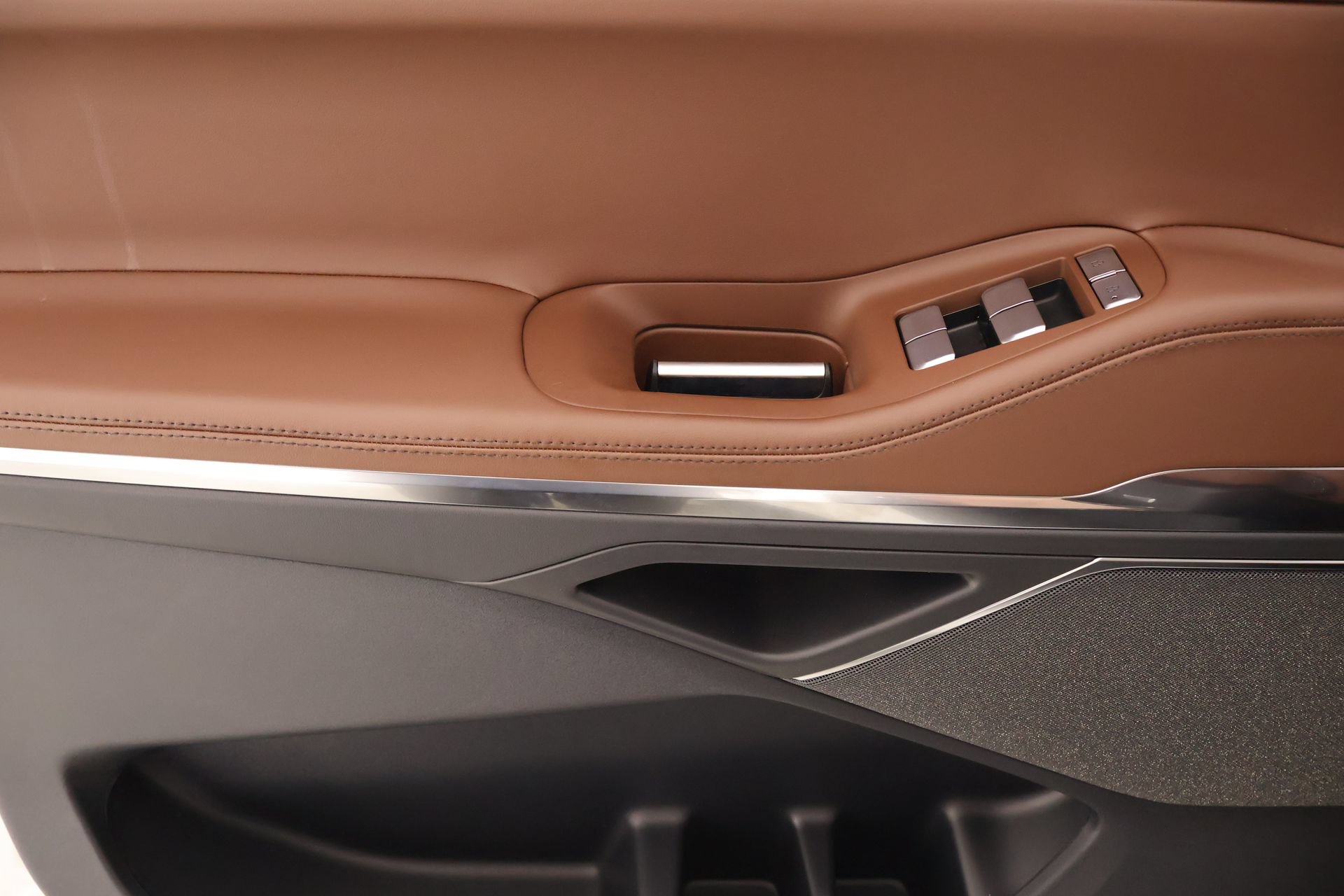 New 2027 Lincoln Navigator Reserve AWD/4WD image 17