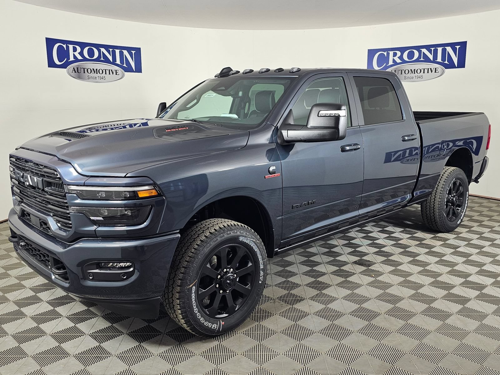New 2026 RAM 2500 Laramie AWD/4WD image 36
