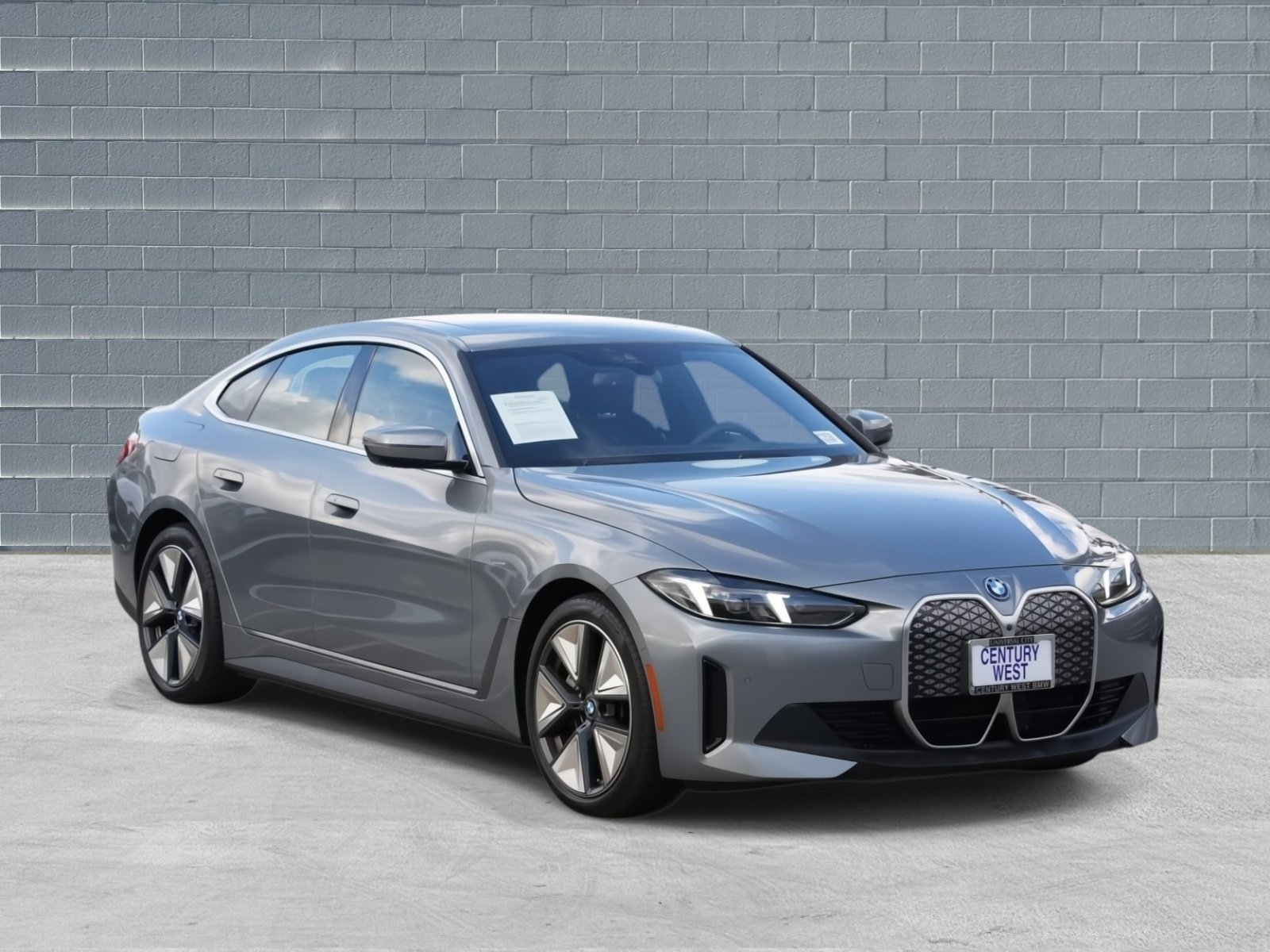 Certified 2025 BMW i4 xDrive40i w/ Premium Package image 1