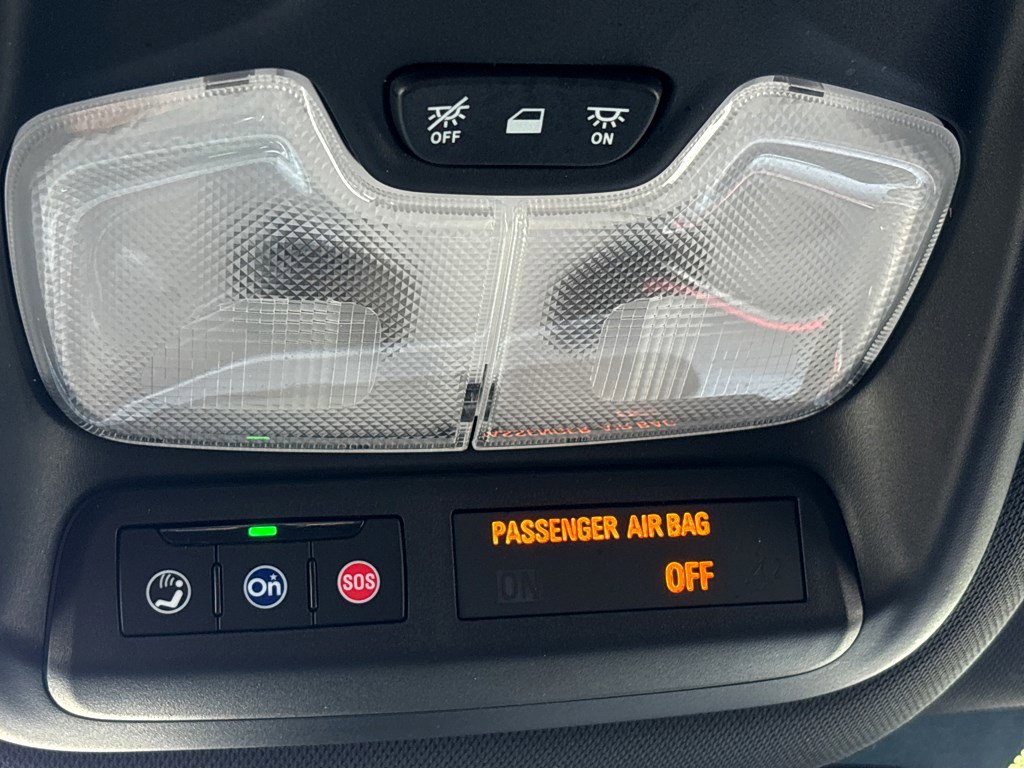 Certified 2024 Chevrolet TrailBlazer RS w/ Driver Confidence Package FWD image 32