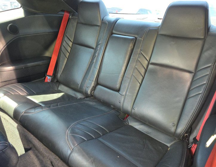 Used 2016 Dodge Challenger SRT Hellcat RWD image 4