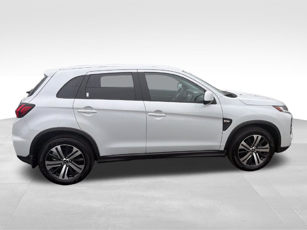 New 2027 Mitsubishi Outlander Sport ES AWD/4WD image 6