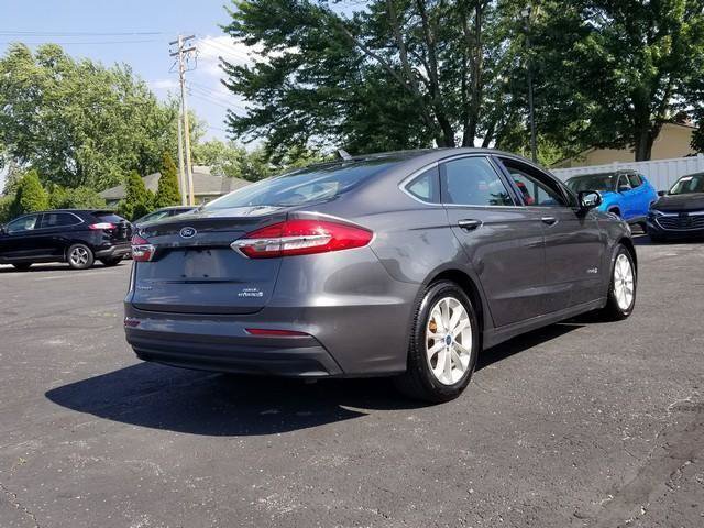 Used 2019 Ford Fusion SEL FWD image 5