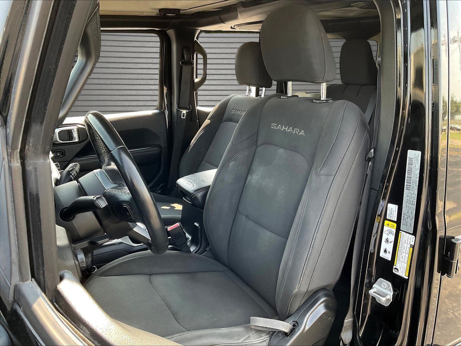 Used 2019 Jeep Wrangler Unlimited Sahara AWD/4WD image 20