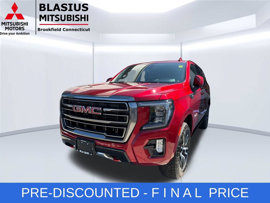Used 2023 GMC Yukon AT4 w/ AT4 Premium Package AWD/4WD image 3
