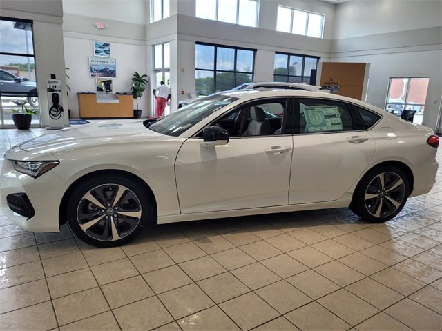 New 2025 Acura TLX w/ Technology Package image 4