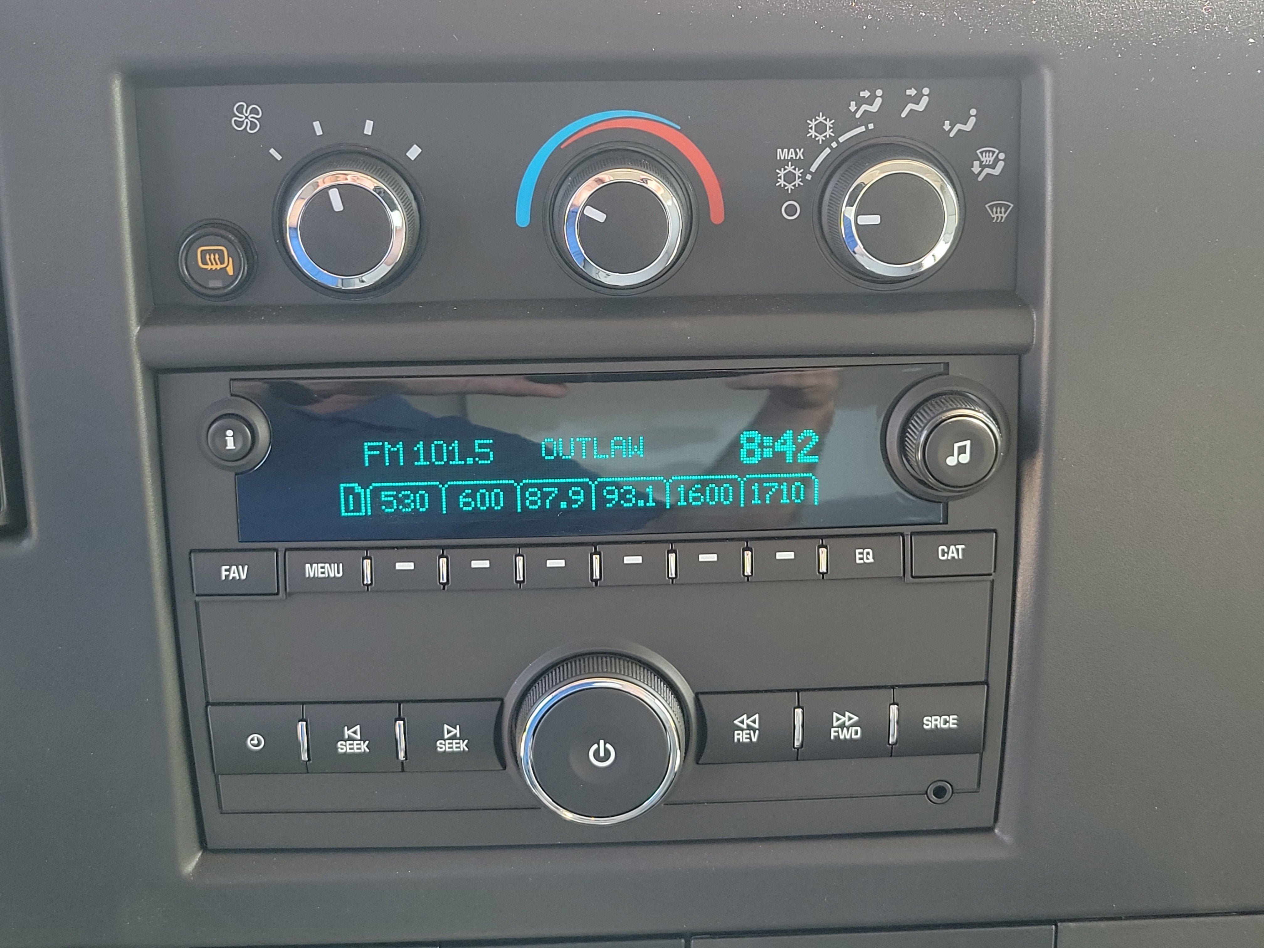 New 2025 GMC Savana 3500 w/ Power Convenience Package image 23