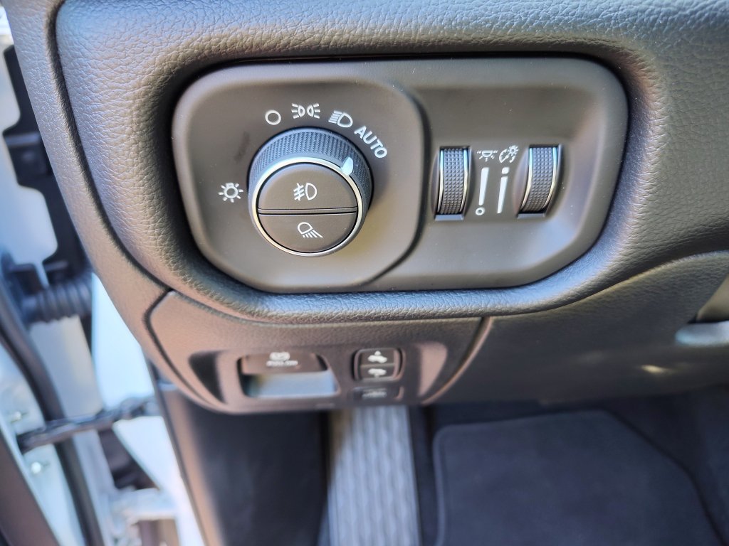 New 2026 RAM 1500 Big Horn AWD/4WD image 20
